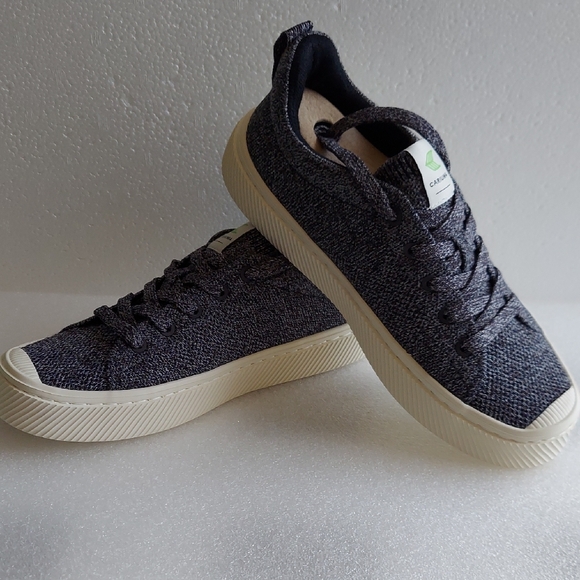 Cariuma 7.5 Women IBI Knit Sneakers Stone Gray Sustainability Eco-Friendly - Picture 8 of 11